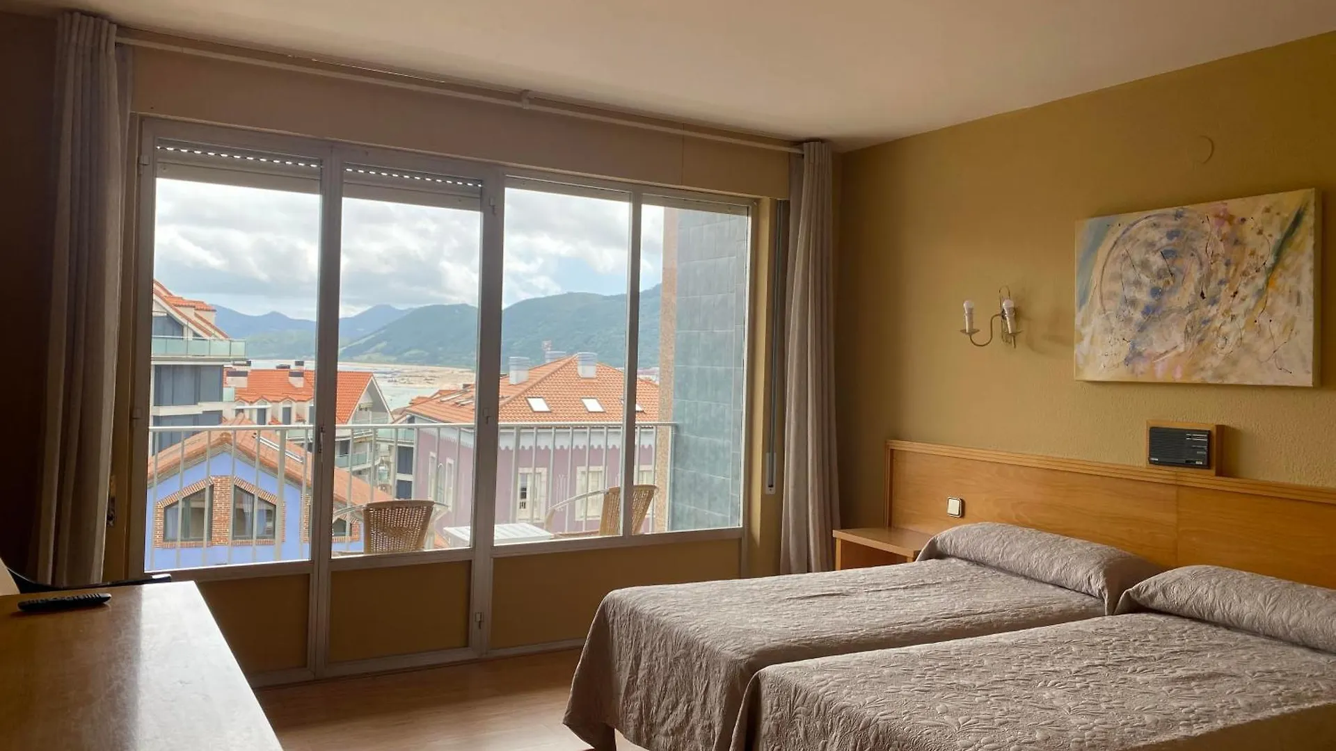 Hotel Zenit Mar نوخا 2*,